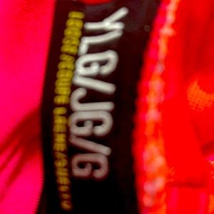 Under armour sweatshirt